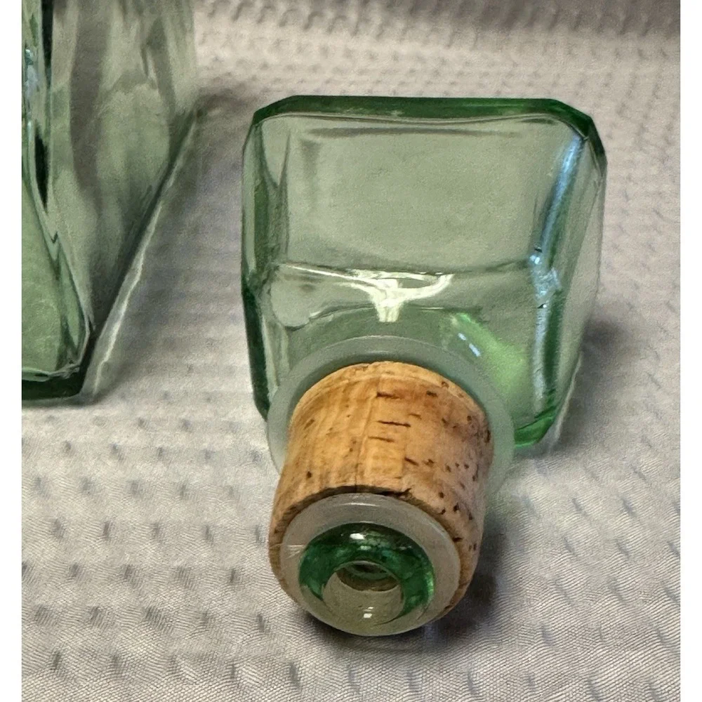 Vintage MCM Green Glass Decanter with Stopper Square Barware Collectibles 10